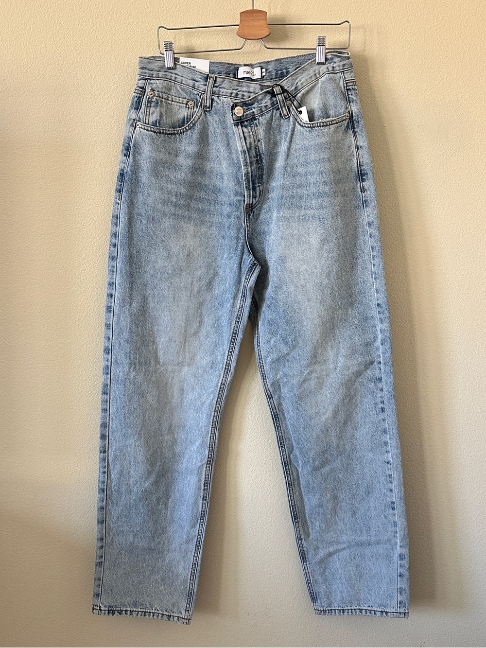Rue21 Light Blue Asymmetrical Waist Button-Fly Relaxed Fit Cotton Jeans Size 14